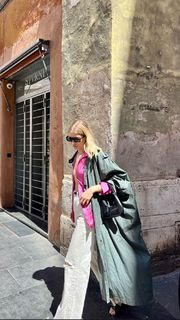 Elena Perminova feet photo thumbnail