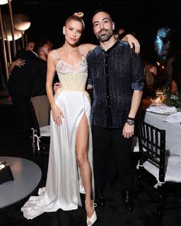 Elena Perminova feet photo thumbnail