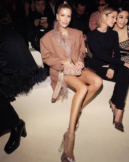 Elena Perminova feet photo thumbnail