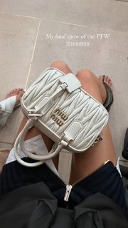 Elena Perminova feet photo thumbnail