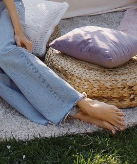 Elena Perminova feet photo thumbnail