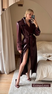 Elena Perminova feet photo thumbnail