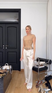 Elena Perminova feet photo thumbnail