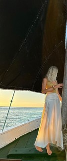 Elena Perminova feet photo thumbnail