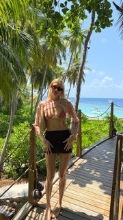 Elena Perminova feet photo thumbnail