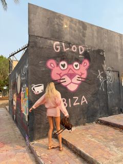 Elena Perminova feet photo thumbnail