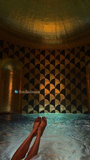 Elena Perminova feet photo thumbnail