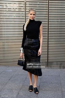 Elena Perminova feet photo 6