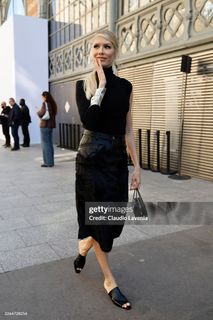 Elena Perminova feet photo 4