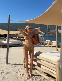 Elena Perminova feet photo 5