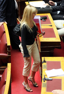 Elena Rapti feet photo 17