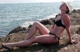 Elena Rivera feet photo 14