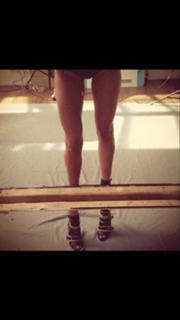 Elena Santarelli feet photo thumbnail
