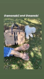 Elena Santarelli feet photo thumbnail