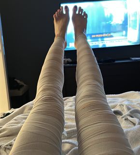 Elena Santarelli feet photo 7