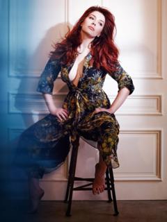Elena Satine feet photo 10