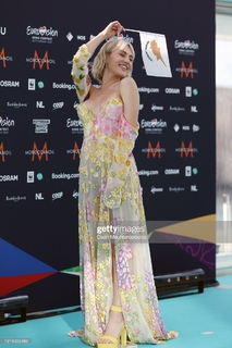 Elena Tsagrinou feet photo 10