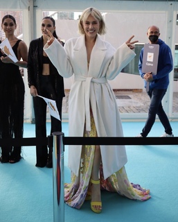 Elena Tsagrinou feet photo 7
