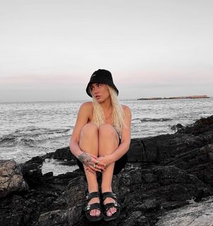 Elena Tsagrinou feet photo 13