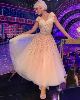 Elena Tsagrinou feet photo 10