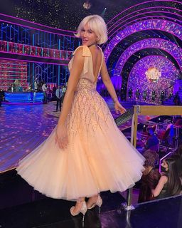 Elena Tsagrinou feet photo 9