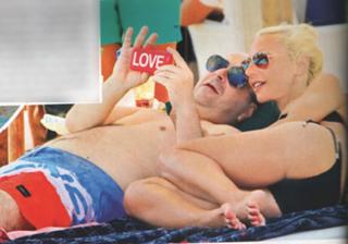 Elena Tzavalia feet photo 2