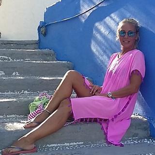 Elena Tzavalia feet photo 9