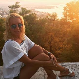 Elena Tzavalia feet photo 8
