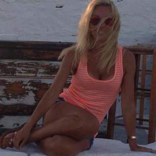 Elena Tzavalia feet photo 17