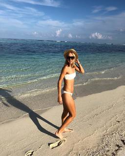 Elena Vesnina feet photo 7