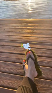Elena Vulitsky feet photo 7