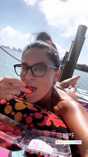 Elena Vulitsky feet photo 3