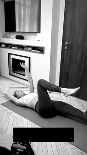 Eleni Balogh feet photo 10