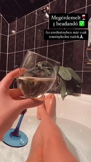 Eleni Balogh feet photo 7