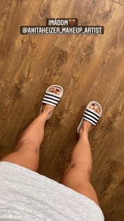 Eleni Balogh feet photo 2