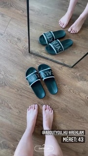 Eleni Balogh feet photo 20