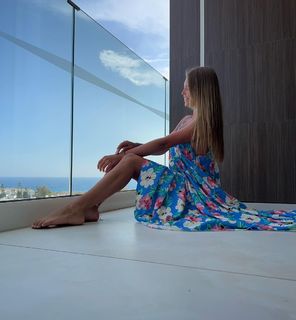 Eleni Balogh feet photo 11