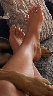 Eleni Balogh feet photo 2