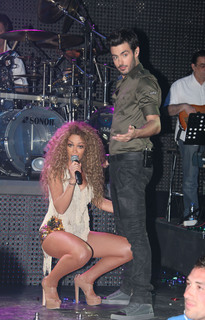 Eleni Foureira feet photo thumbnail
