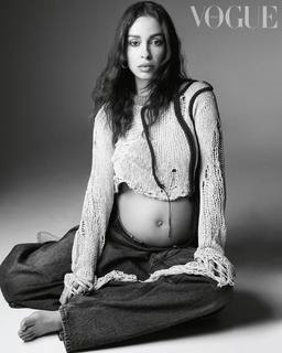 Eleni Foureira feet photo thumbnail