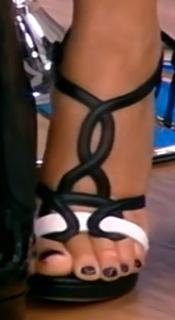 Eleni Menegaki feet photo thumbnail