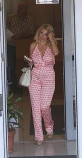 Eleni Menegaki feet photo thumbnail
