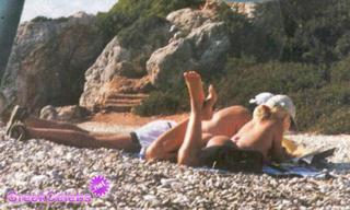 Eleni Menegaki feet photo thumbnail