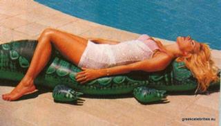 Eleni Menegaki feet photo thumbnail