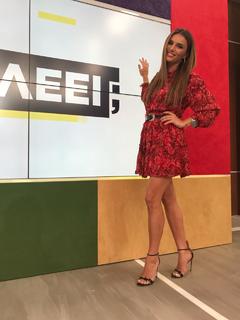 Eleni Tsolaki feet photo thumbnail