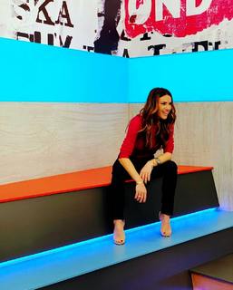 Eleni Tsolaki feet photo thumbnail