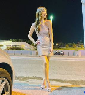 Eleni Tsolaki feet photo thumbnail