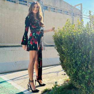 Eleni Tsolaki feet photo thumbnail