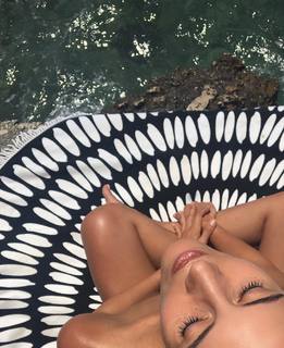 Eleni Vaitsou feet photo 16