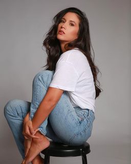 Eleni Vaitsou feet photo 19